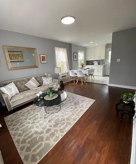4 West Ct — Photo 3