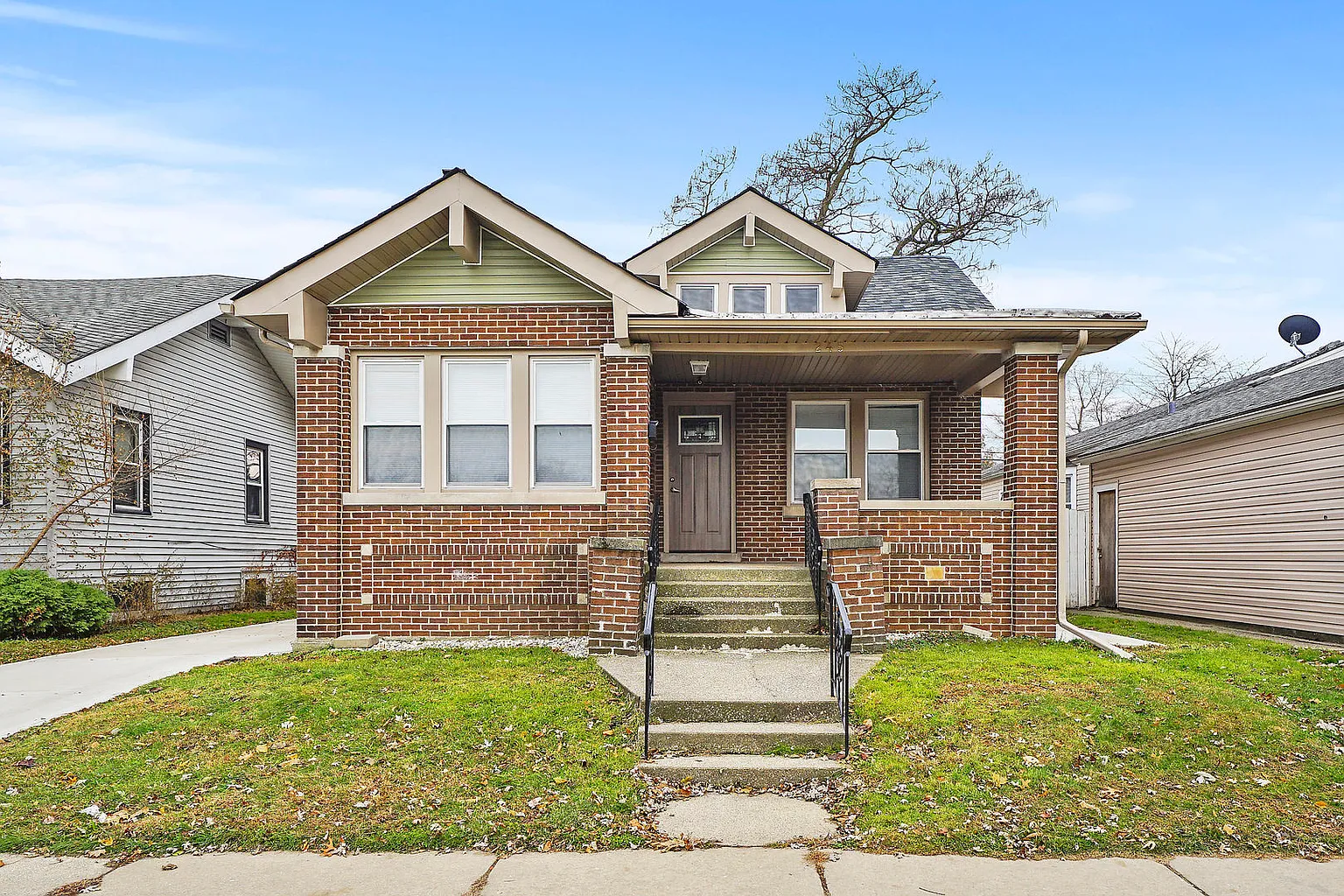 245 Webb St photo 1