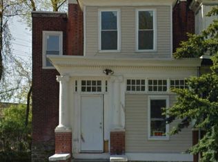 1500 W Ruscomb St, Philadelphia, PA 19141