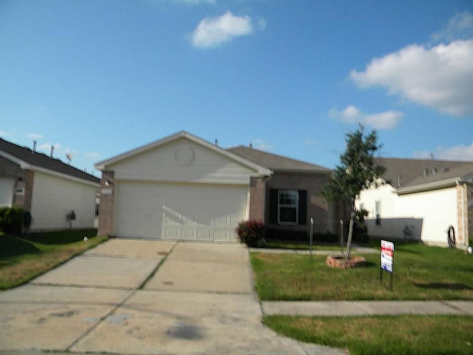 1st image of 13126 Dawn Hollow Ln