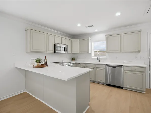 709 Sherman St, Rockwall, TX 75087