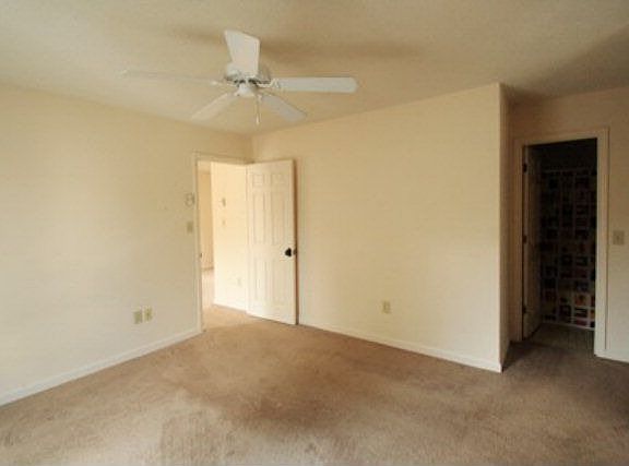 4th image of 176 Royal Oaks Dr Unit 136