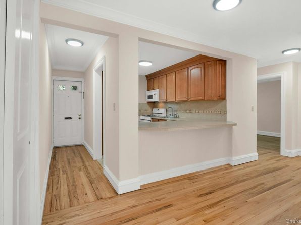 590 Bedford Rd APT 7