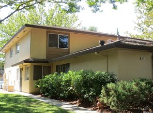 2837 Bidwell St APT 3, Davis, CA 95618