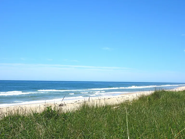 Seabreeze Ln — Photo 3