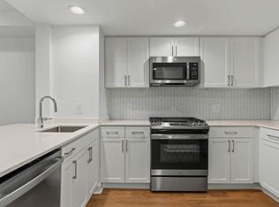 1800 Oak, Arlington, VA 22209