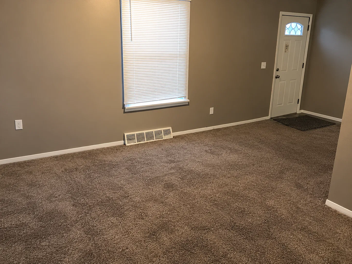 2 bed, 800 sqft, $875 — Photo 4