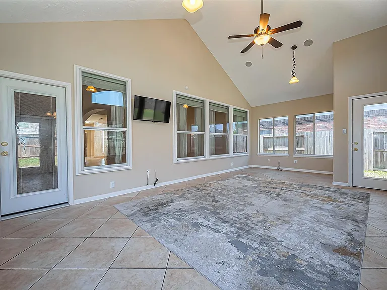 11315 Sailwing Creek Ct — Photo 36
