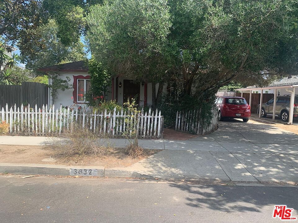 1st image of 3632 Moore St