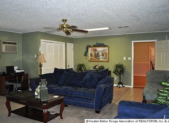 2nd image of 11631 E Black Oak Dr