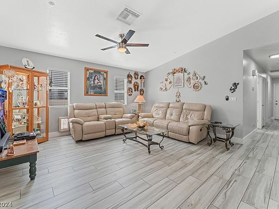 4th image of 1253 Hassell Ave