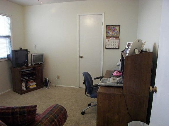 3rd image of 12207 High Meadow Dr