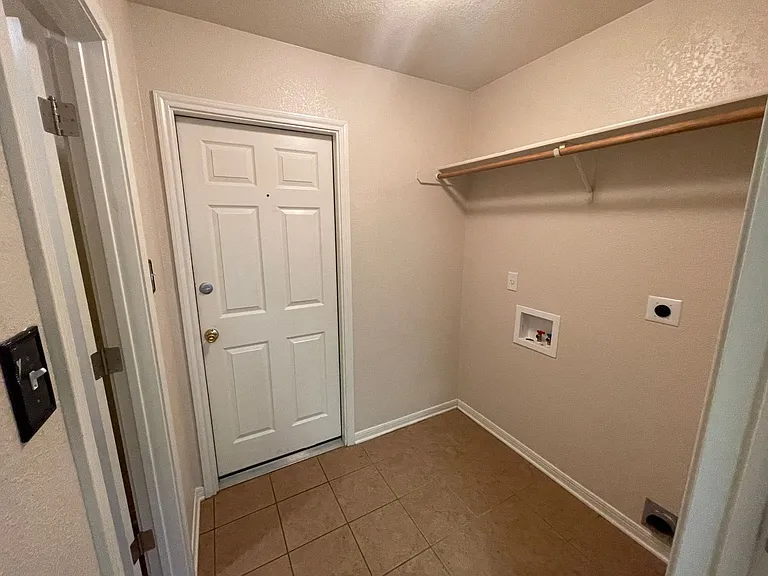 6509 Alvin Dr — Photo 20