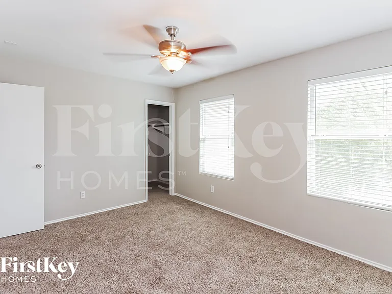 5018 Cottage Creek Ln — Photo 16