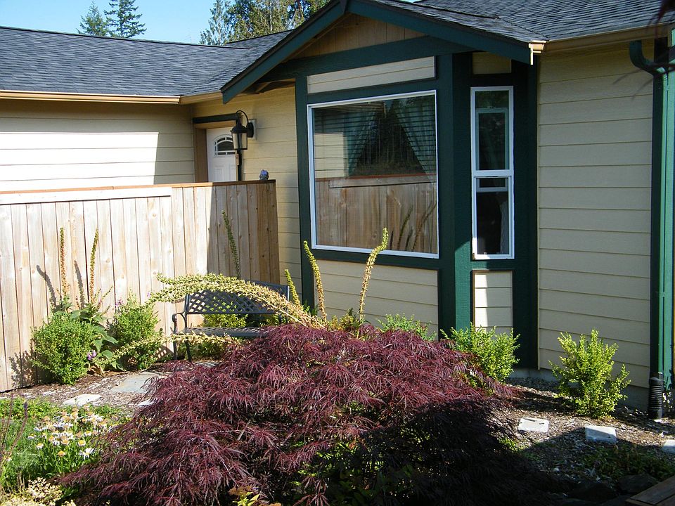 1st image of 100 E Country Bumpkin Ln