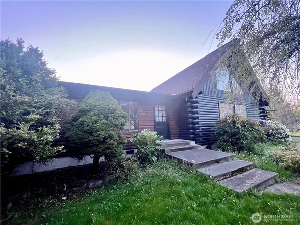 851 S 96th Street, Tacoma, WA 98444