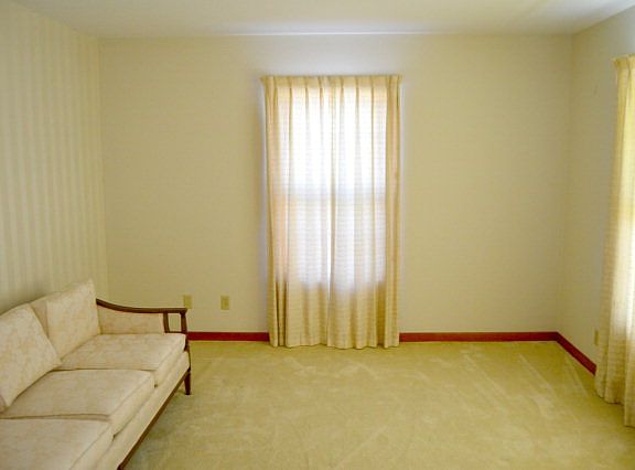 4th image of 503 Willowick Dr