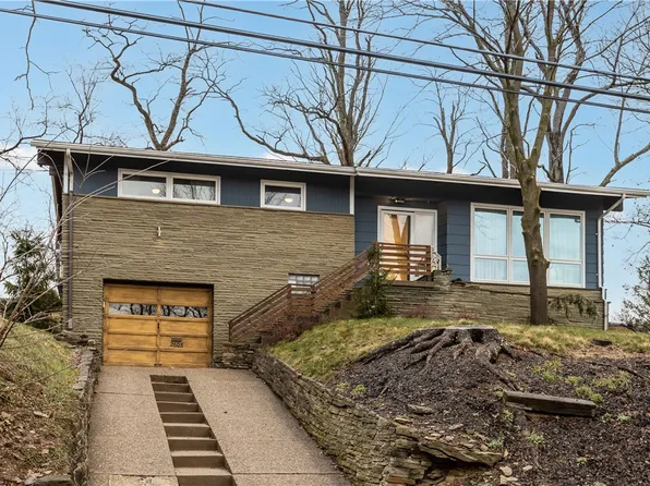 2603 Santa Barbara Dr, Bethel Park, PA 15102