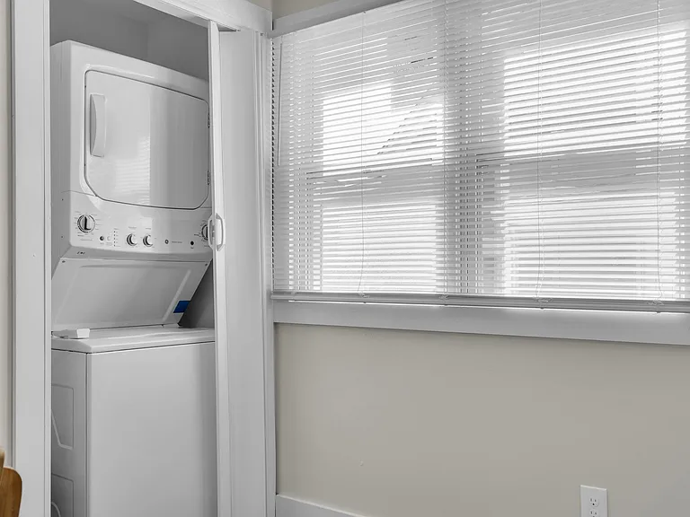 113 E Rio Grande Ave #1 — Photo 9