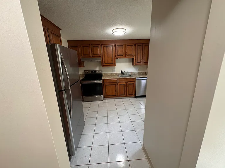13 Saint Marc Cir #B — Photo 3