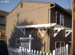 7831-7837 SW 34th Ave, Portland, OR 97219