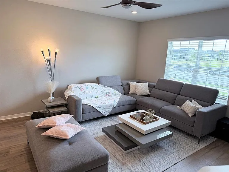380 Huckleberry Blossom Dr — Photo 4