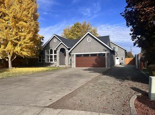 148 Josephine Ct, Central Pt, OR