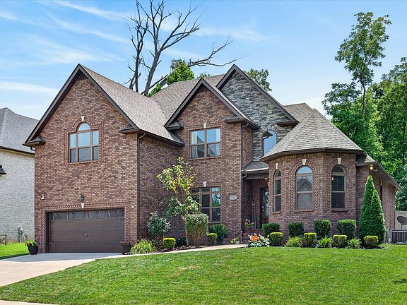 4th image of 950 Terrace Creek Ln