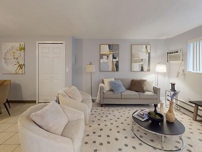 21 Staples Ave APT 11, Everett, MA, 02149