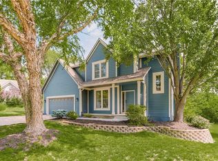 8811 N Camden Ave, Kansas City, MO 64154
