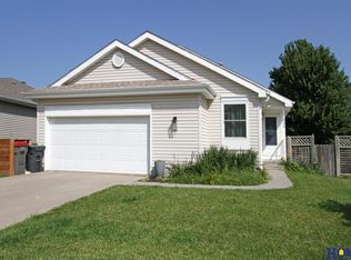 2906 Channel Dr, Lincoln, NE 68516