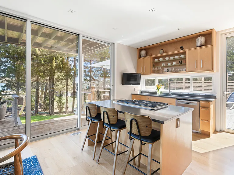 11 Sims Dr — Photo 5