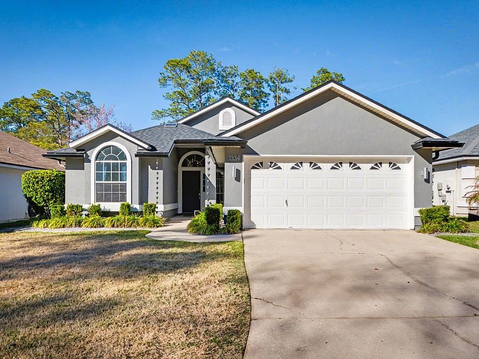 2nd image of 1334 Brookgreen Way