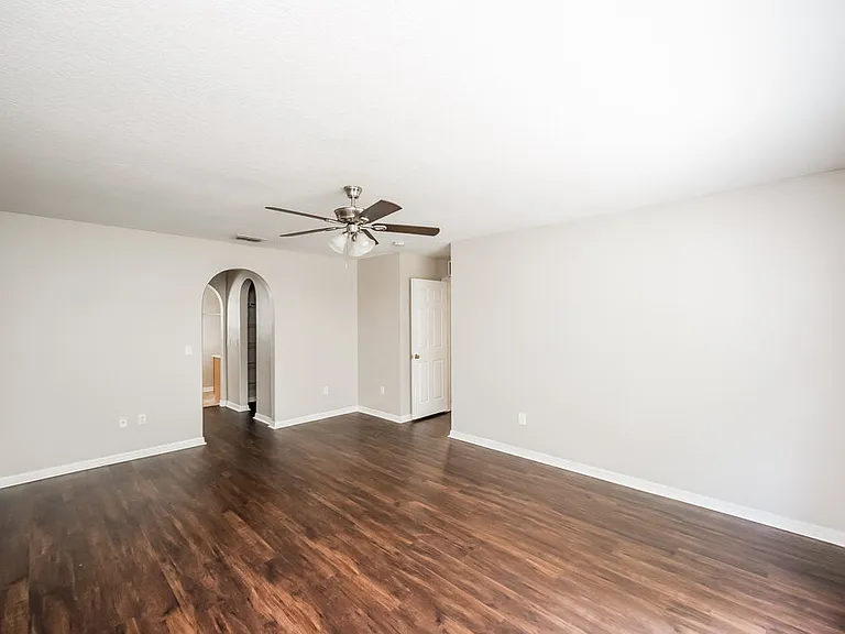 17006 Torvest Ct — Photo 12