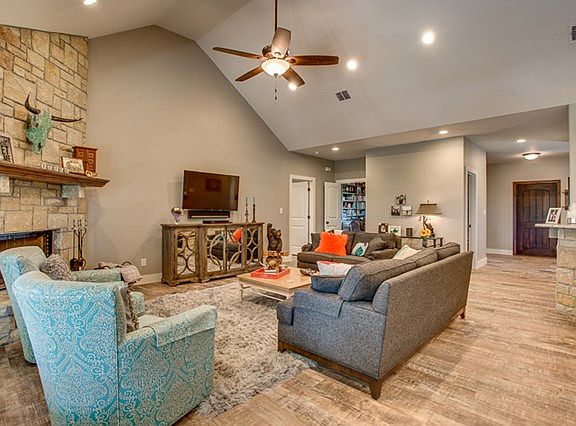 3rd image of 551 Cypress Estates Pkwy