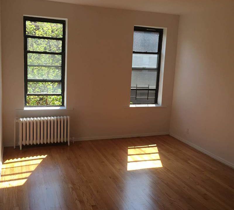 1st image of 11940 Union Tpke APT 4T