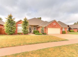 4120 Pine Hill Rd, Norman, OK 73072