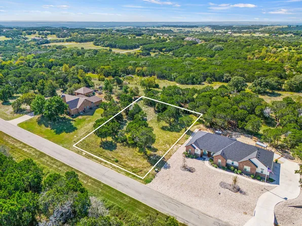 8032 Leven Links St, Cleburne, TX 76033