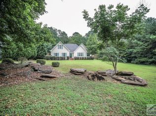 3870 Carriage Downs Ct, Snellville, GA 30039