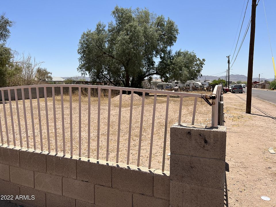 1st image of 2845 W YUMA Street #9