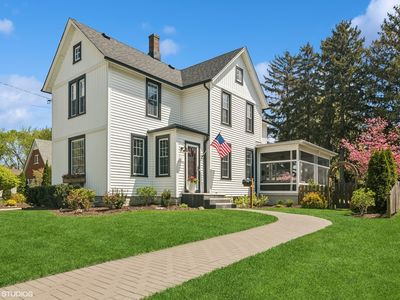 349 N Plum Grove Rd, Palatine, IL, 60067