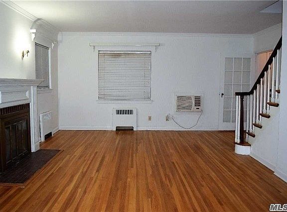 3rd image of 8123 189th St