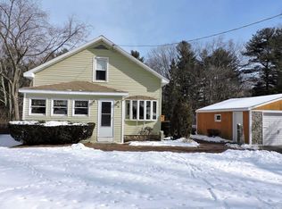 8 Hammond Hill Rd, Charlton, MA 01507