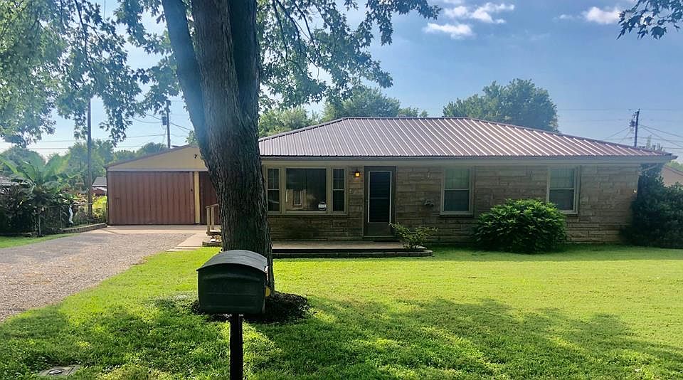 1st image of 4914 Grandview Dr