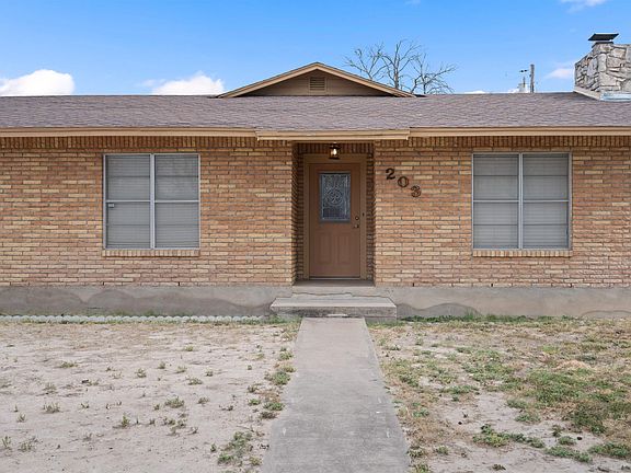 2nd image of 203 Margaret Ln