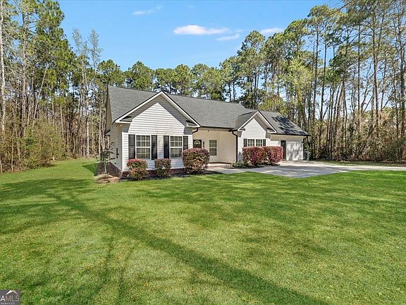 2nd image of 323 Meadowlark Cir