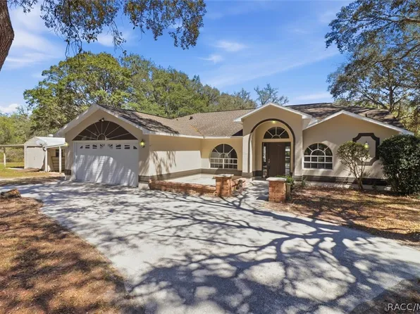 7015 S Rama Ave, Lecanto, FL 34461