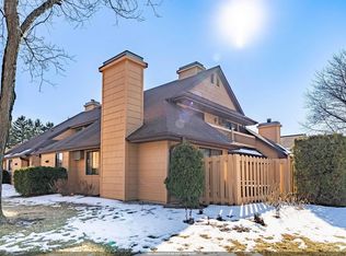 1377 W 18th Ave, Oshkosh, WI 54902