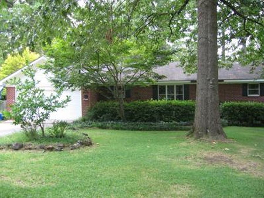 565 Lakeside
