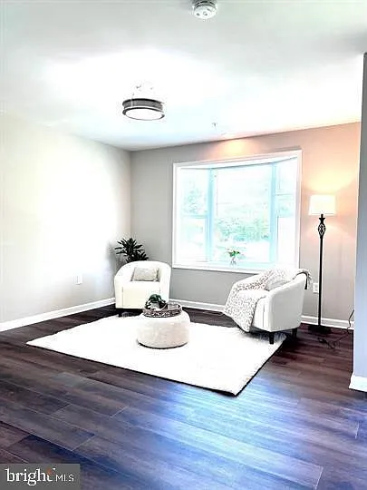 2105 Ruatan St — Photo 16